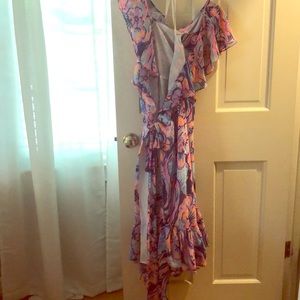 Never worn (tags still on) Lily Pulitzer dress